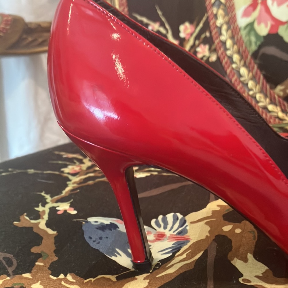 Stuart Weitzman Ruby Patent Red Heels Size 8 Incr… - image 4